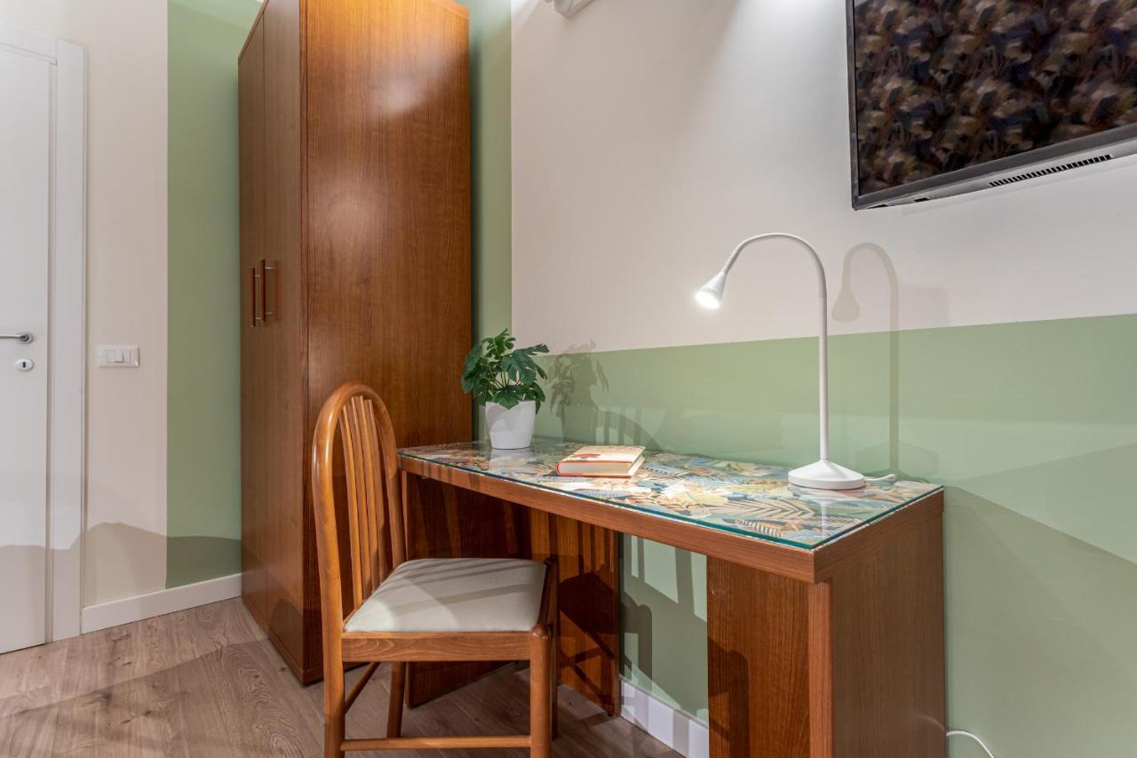 Triple Room Private Bathroom